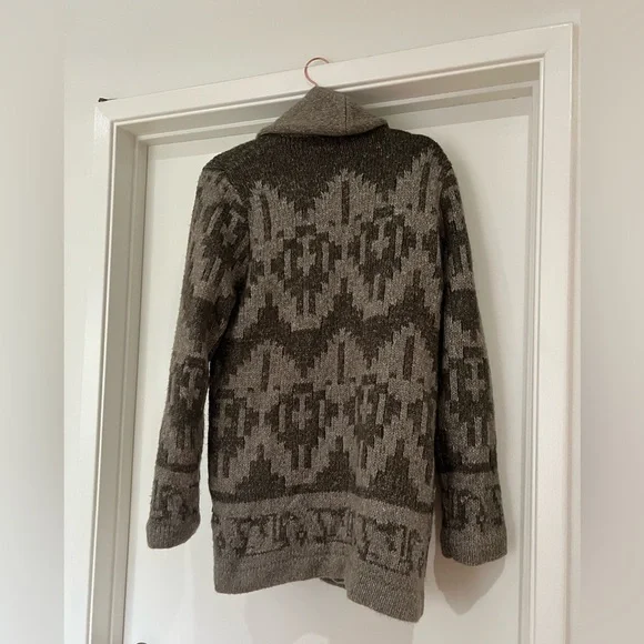 Anthropologie Women’s cozy sweater jacket - Picture 2 of 3